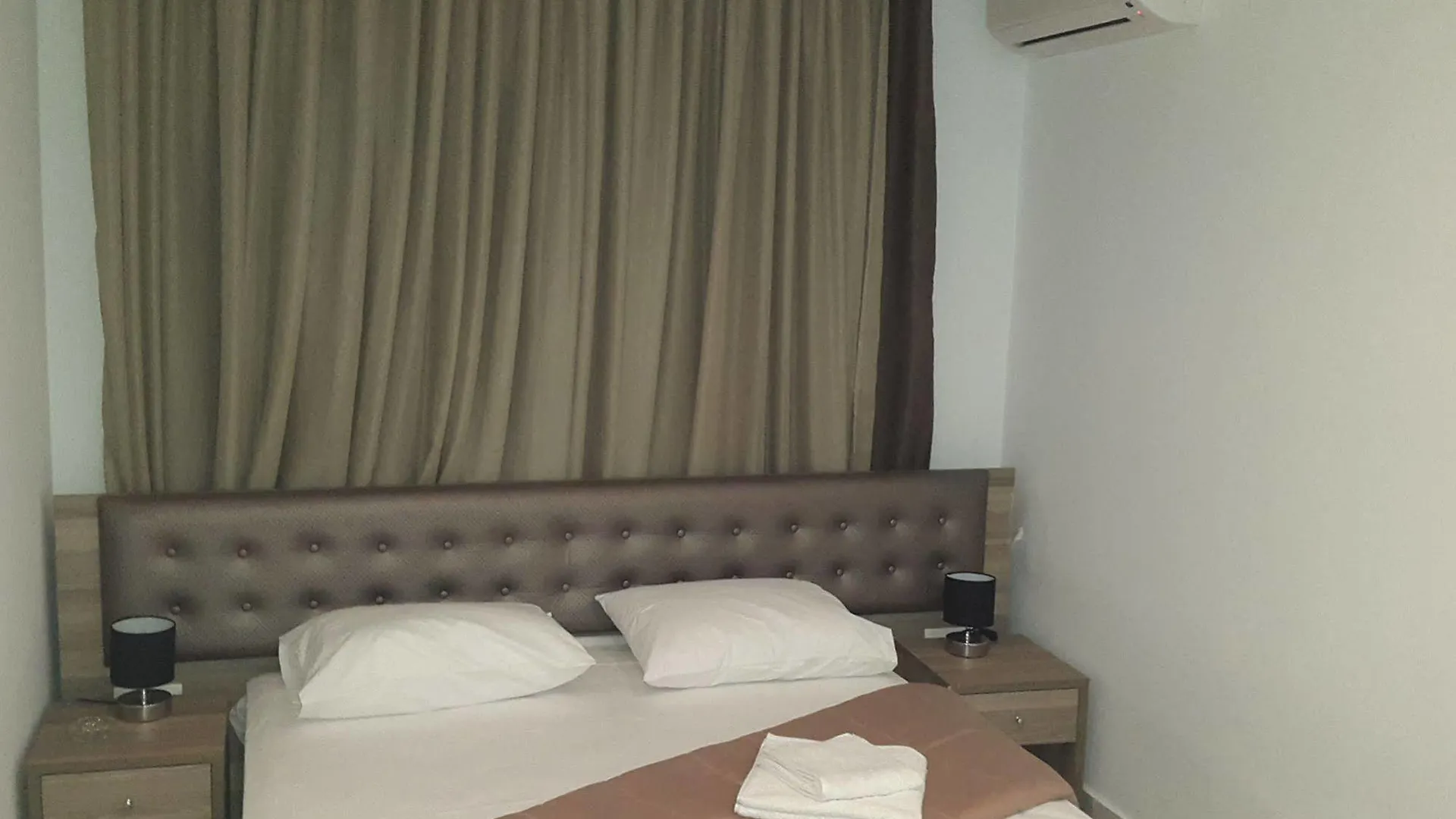 **  Hotel Rex 테살로니키 그리스